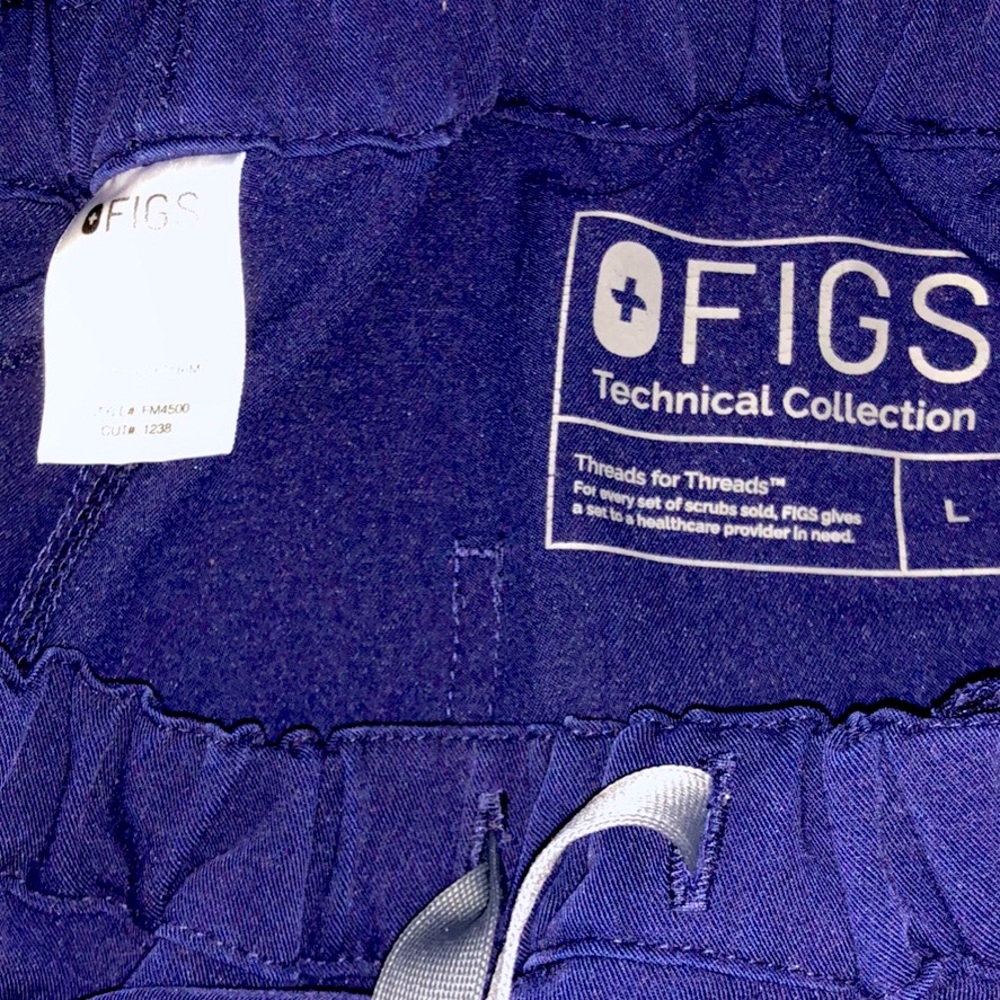Figs scrub pants size large Technical